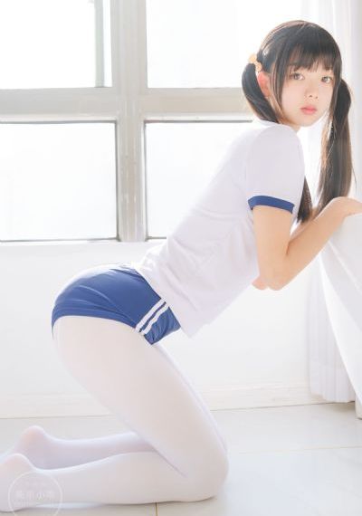 草莓在线观看欧美_在线完整观看