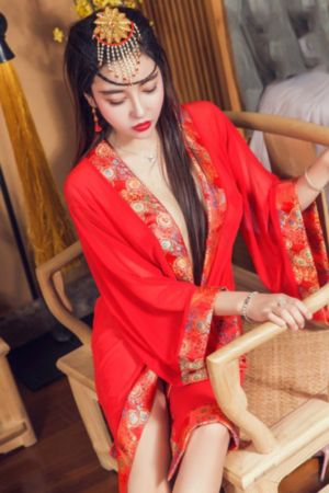 欧美丰满紧身裤_国产剧动漫在线观看