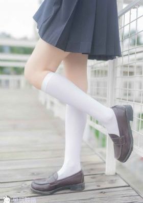 欧美做暖视频_十万网红美女美酱